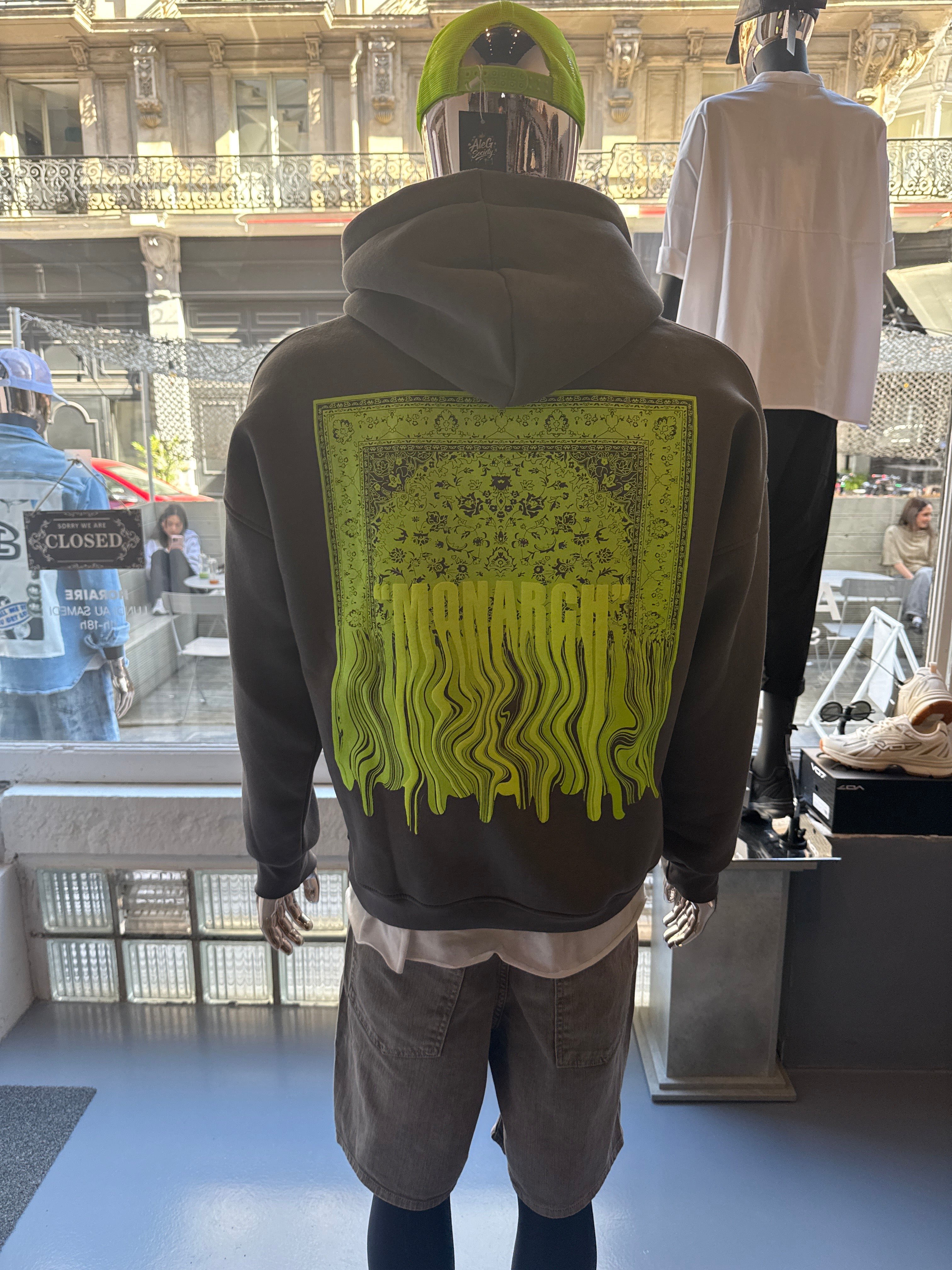 Sweatshirt à capuche